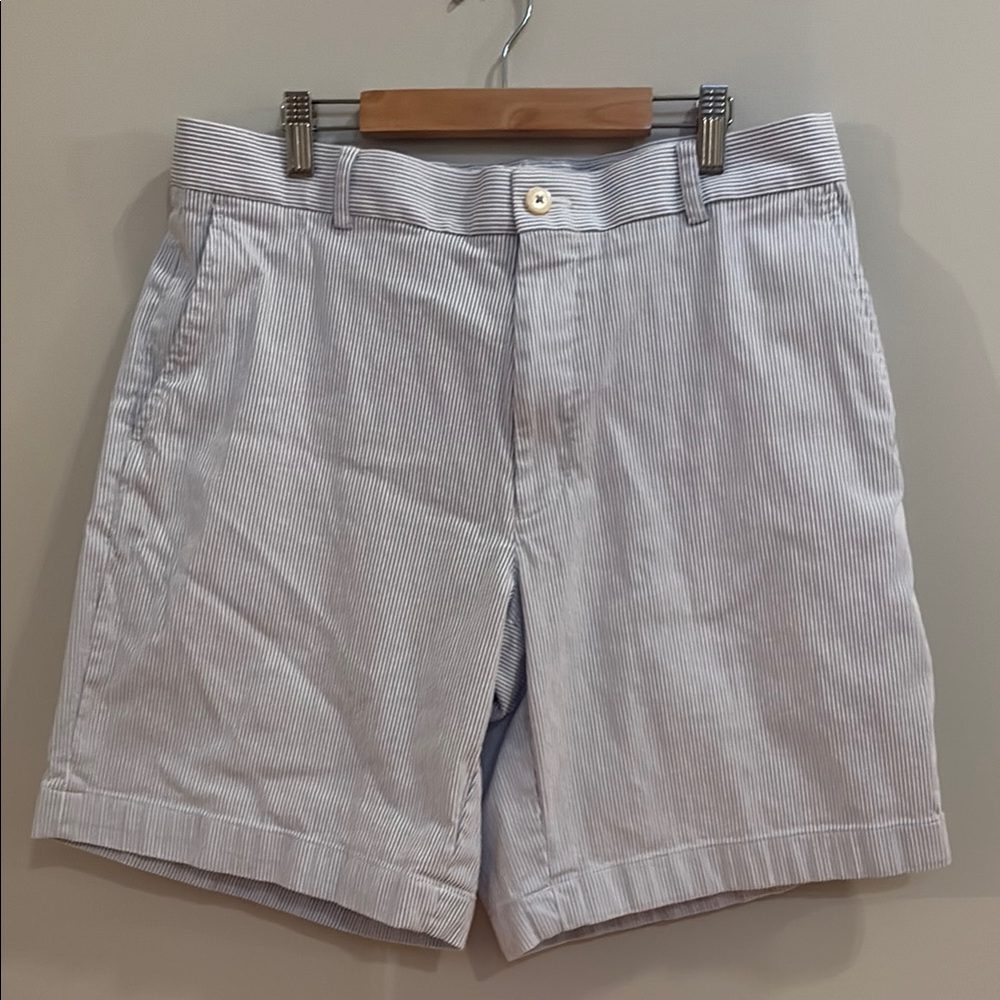 Southern Tide seersucker shorts size 34